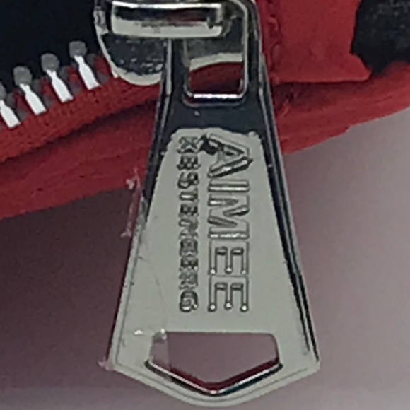 NWOT Aimee Kestenberg 3 Piece Red Travel Cosmetics/Hygiene Products Travel Set - Picture 5 of 12